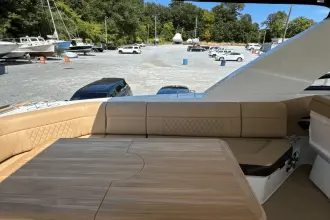 Thumbnail von Sea Ray SLX 400 Außenborder