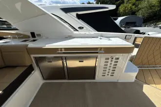 Thumbnail von Sea Ray SLX 400 Außenborder