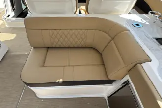 Thumbnail von Sea Ray SLX 400 Außenborder