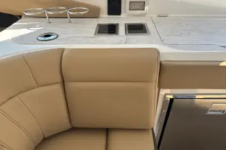 Thumbnail von Sea Ray SLX 400 Außenborder