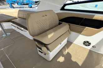 Thumbnail von Sea Ray SLX 400 Außenborder