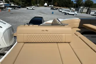 Thumbnail von Sea Ray SLX 400 Außenborder