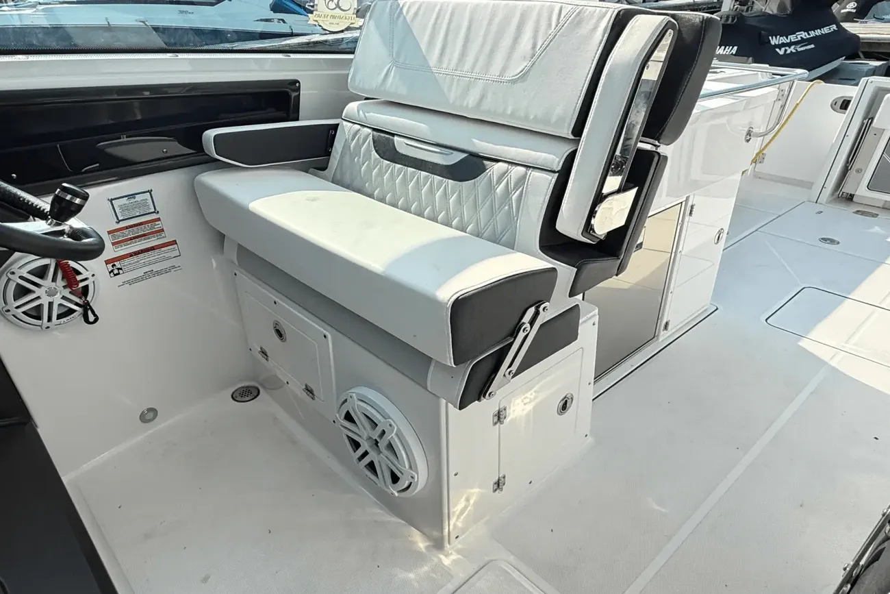 Thumbnail von Blackfin 272 DC