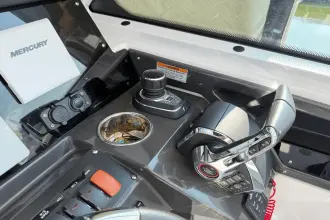 Thumbnail von Blackfin 272 DC