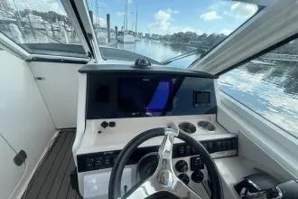 Thumbnail von Boston Whaler 280 Vantage