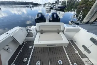 Thumbnail von Boston Whaler 280 Vantage