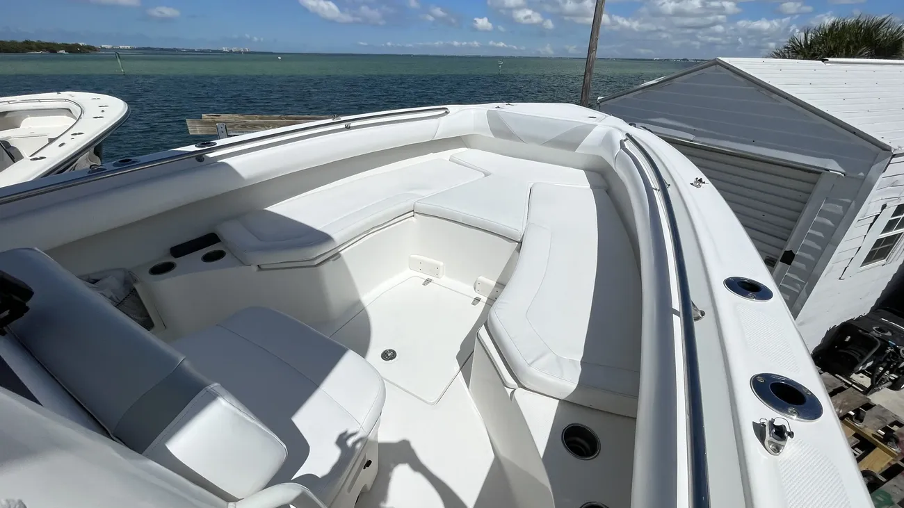 Thumbnail von Boston Whaler 280 Outrage