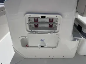 Thumbnail von Boston Whaler 170 Montauk