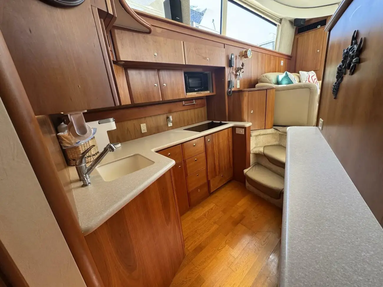 Thumbnail von Silverton 42 Convertible She's From Boston