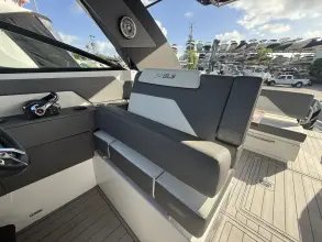 Thumbnail von Cruisers Yachts 34 GLS
