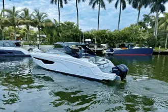 Thumbnail von Cruisers Yachts 34 GLS