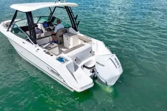 Thumbnail von Boston Whaler 240 Vantage