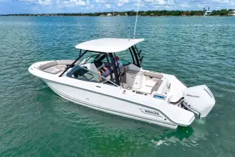 Thumbnail von Boston Whaler 240 Vantage
