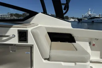 Thumbnail von Boston Whaler 280 Vantage