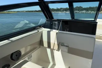 Thumbnail von Boston Whaler 280 Vantage