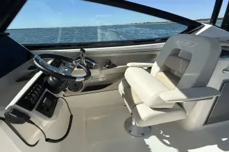 Thumbnail von Boston Whaler 280 Vantage