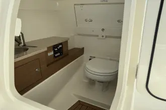 Thumbnail von Boston Whaler 280 Vantage