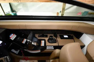 Thumbnail von Sea Ray SLX 400 fuera de borda