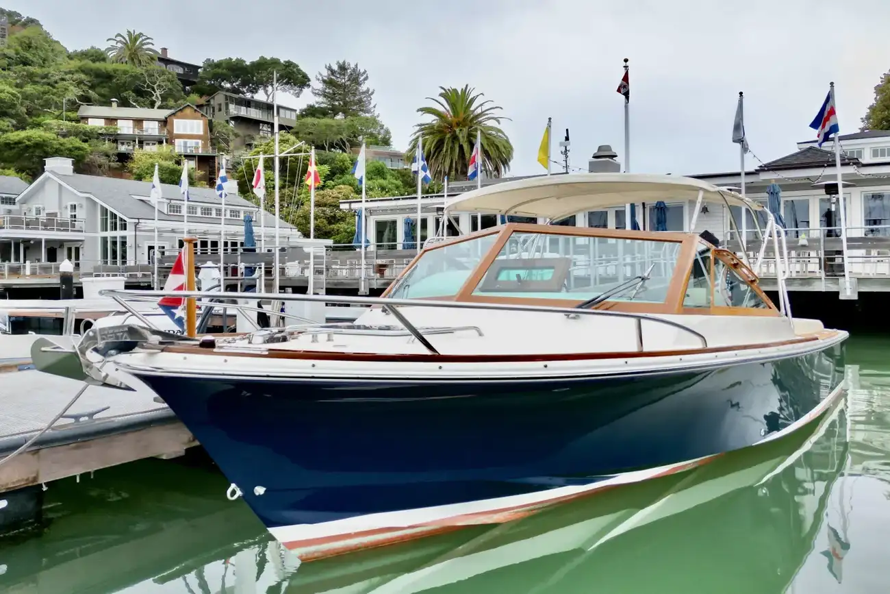 Hunt Yachts Harrier 26