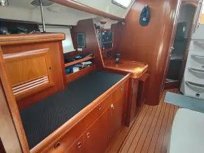 Thumbnail von Beneteau Oceanis Clipper 393 RAREBIRD