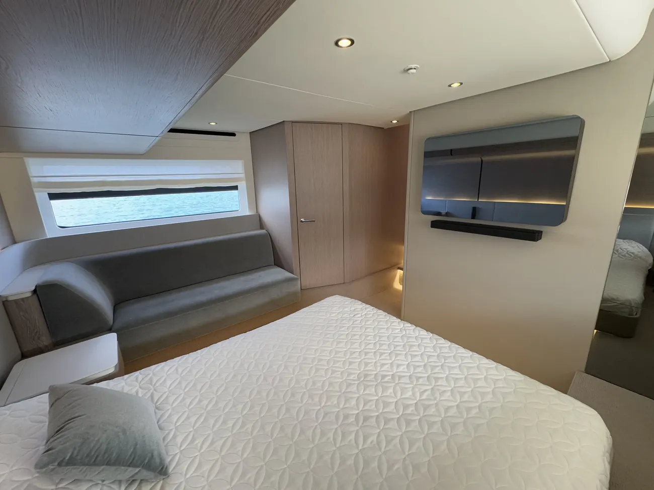 Thumbnail von Azimut Fly 53