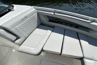 Thumbnail von Sea Ray SLX 350 Außenborder