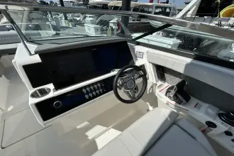 Thumbnail von Sea Ray SLX 350 Außenborder