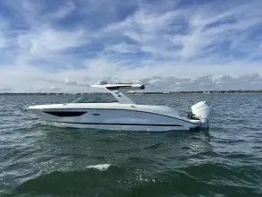 Thumbnail von Sea Ray SLX 350 Außenborder
