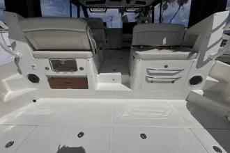 Thumbnail von Boston Whaler 405 Conquest