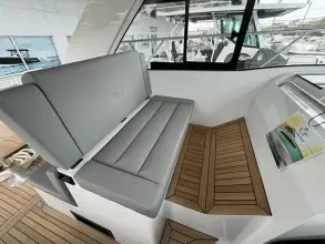 Thumbnail von Sealine S335V