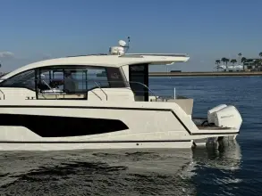 Thumbnail von Sealine C335V