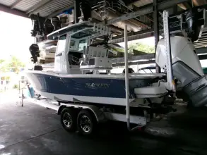 Thumbnail von Blackfin 242 HB