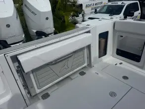 Thumbnail von Blackfin 302 CC