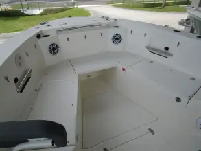 Thumbnail von Cobia 296 Center Console