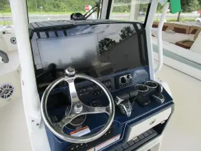 Thumbnail von Cobia 296 Center Console