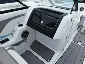 Thumbnail von Hurricane SunDeck 2600 OB