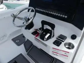 Thumbnail von Twin Vee Powercats 280 GFX