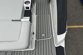 Thumbnail von Sea Ray SLX 280