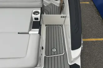 Thumbnail von Sea Ray SLX 280