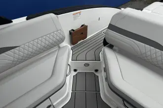 Thumbnail von Sea Ray SLX 280