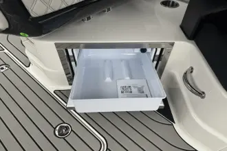 Thumbnail von Sea Ray SLX 280