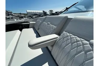 Thumbnail von Sea Ray 370 Sundancer Außenborder