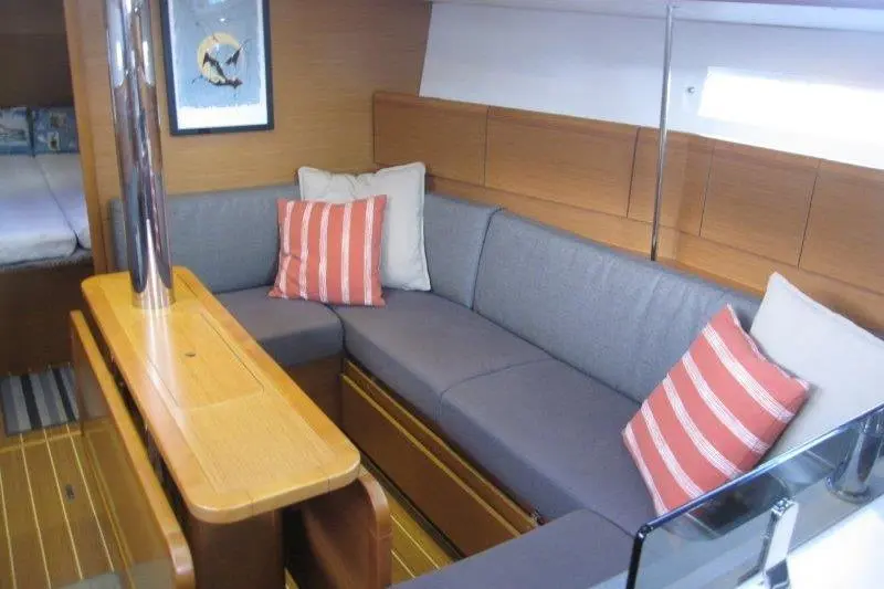 Thumbnail von Jeanneau Sun Odyssey 379