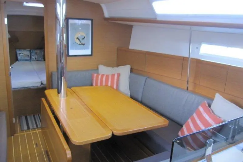Thumbnail von Jeanneau Sun Odyssey 379