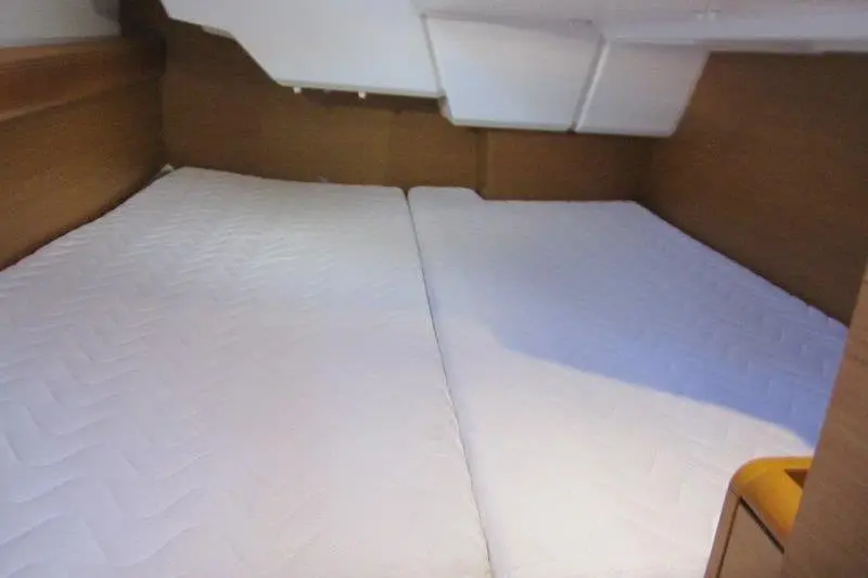 Thumbnail von Jeanneau Sun Odyssey 379