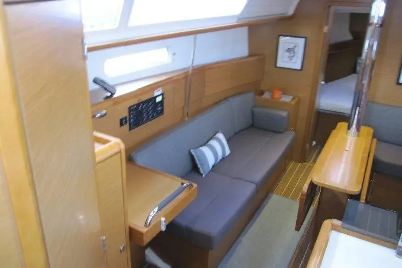 Thumbnail von Jeanneau Sun Odyssey 379