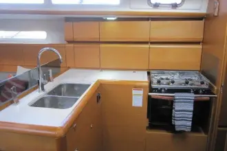 Thumbnail von Jeanneau Sun Odyssey 379