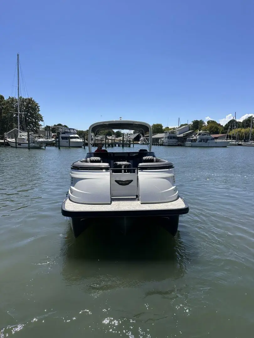 Thumbnail von Bennington 27 QXFBWAX2