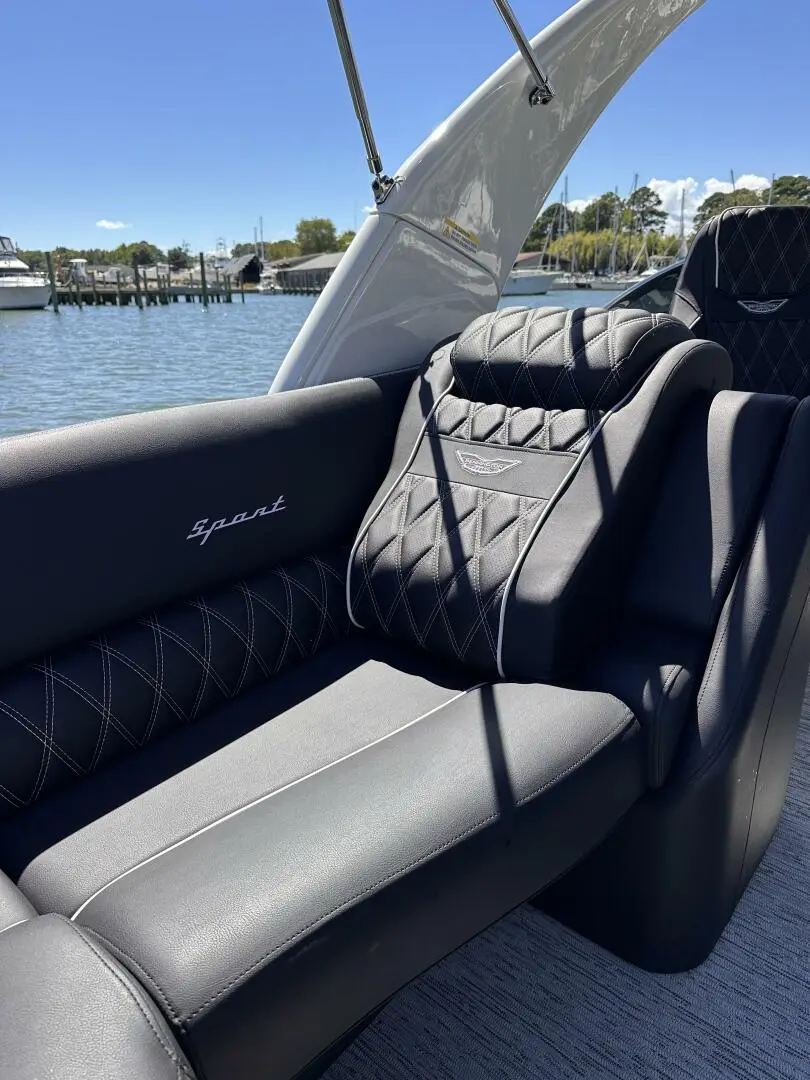 Thumbnail von Bennington 27 QXFBWAX2