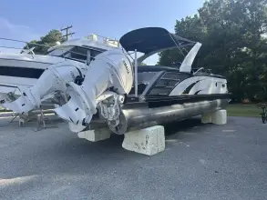 Thumbnail von Bennington 27 QXFBWAX2